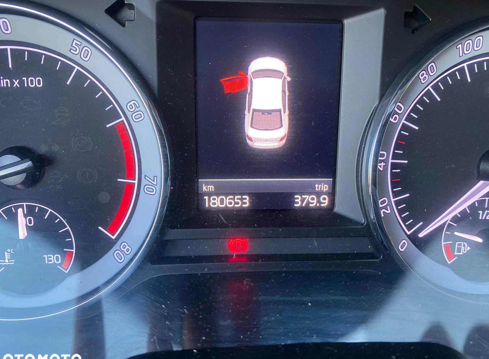 Skoda Octavia cena 45900 przebieg: 180653, rok produkcji 2017 z Krotoszyn małe 121